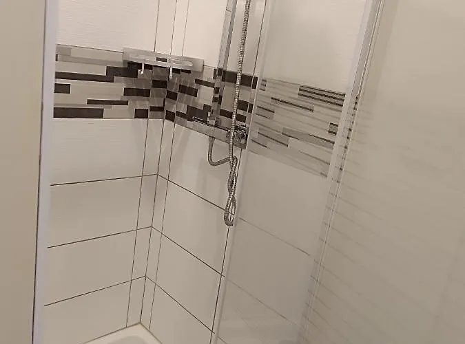 アパート Beauregard ディジョン